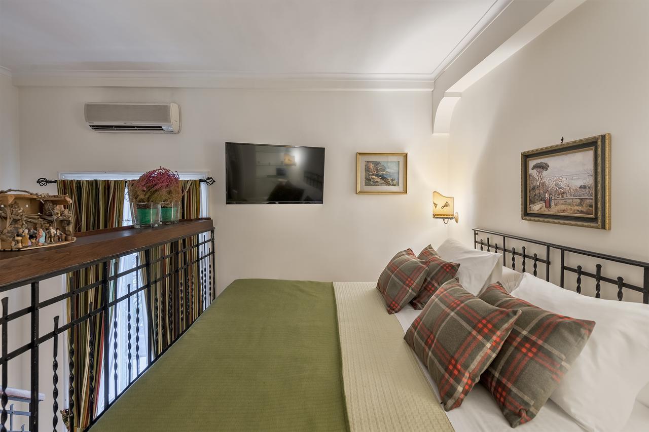 Bed and Breakfast Weekend A Napoli Exterior foto